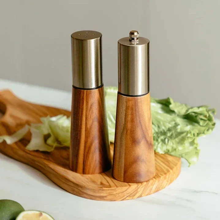 Acacia Salt and Pepper Mills - Image 4