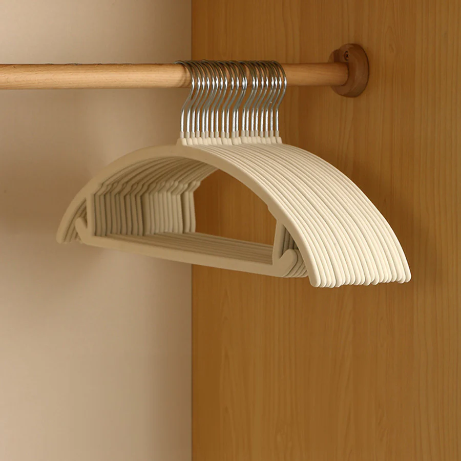 Arlo Anti-Slip Hanger - Image 7