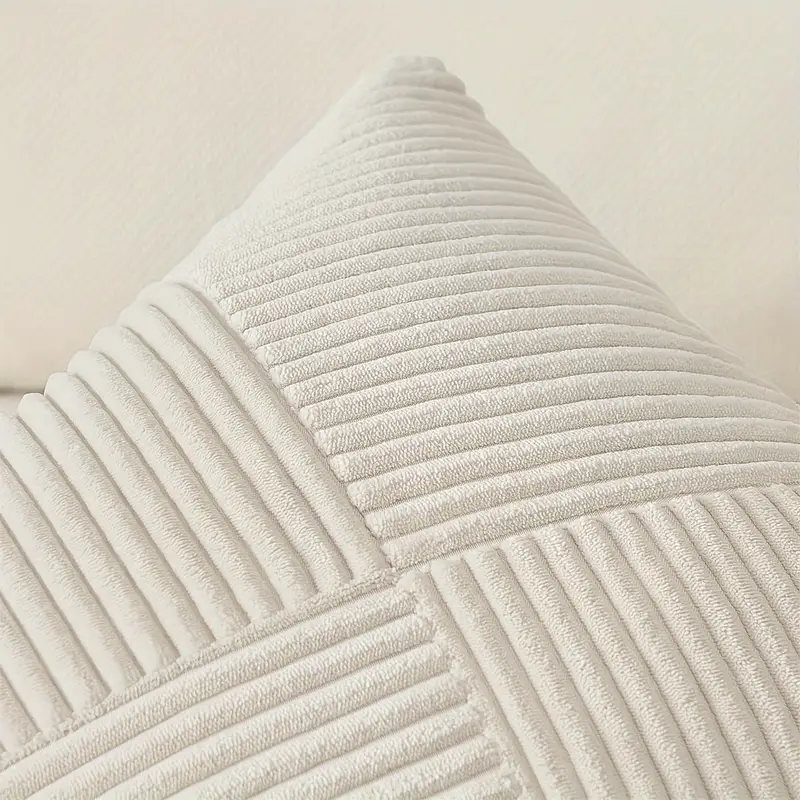 Arlo Ribbed Pillow Case - Image 3