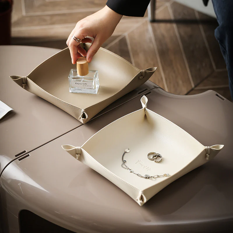 Camden Leather Decorative Tray - Image 3