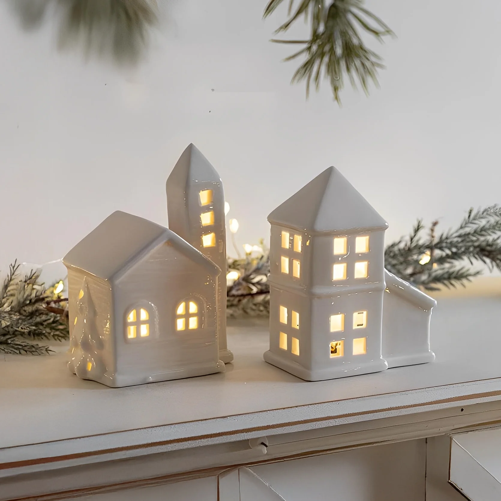 Dale Ceramic Tealight Village - Image 8