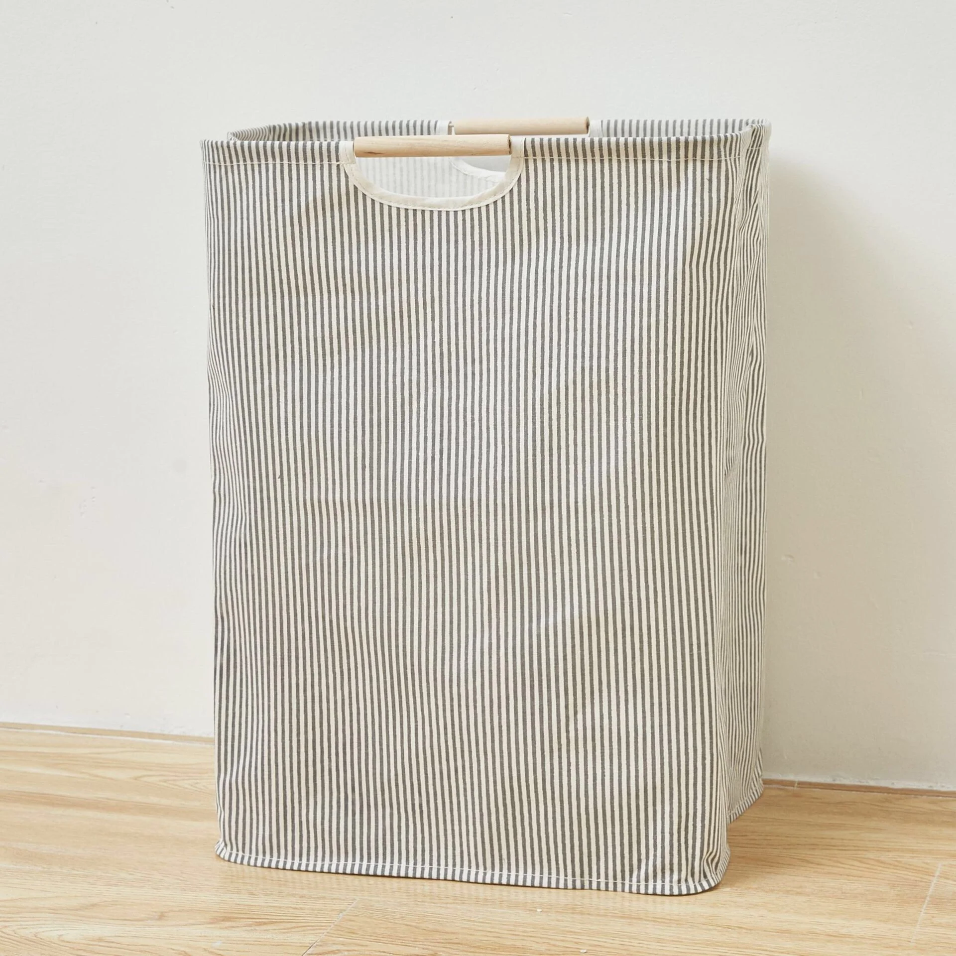 Dixon Waterproof Laundry Bag - Image 6