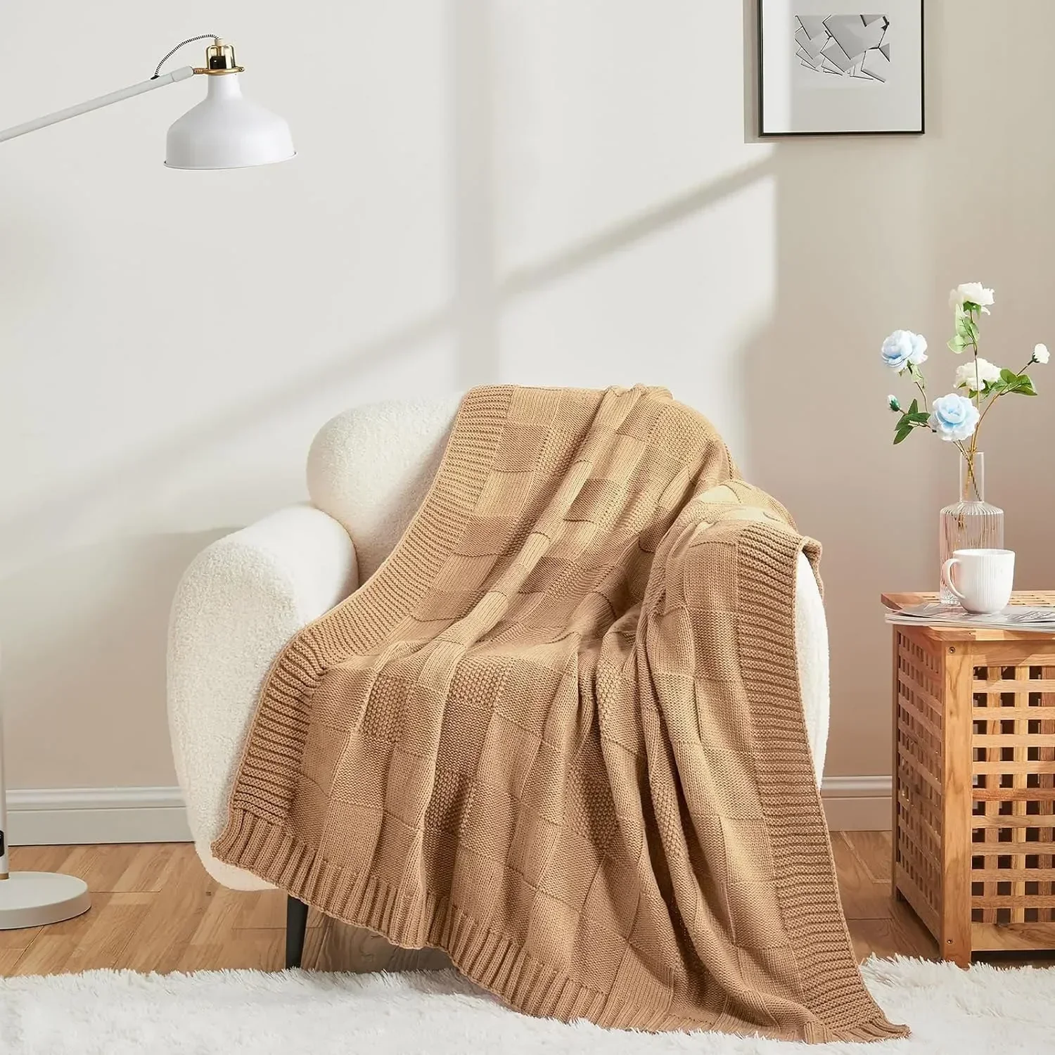 Ellis Checked Knit Blanket - Image 4