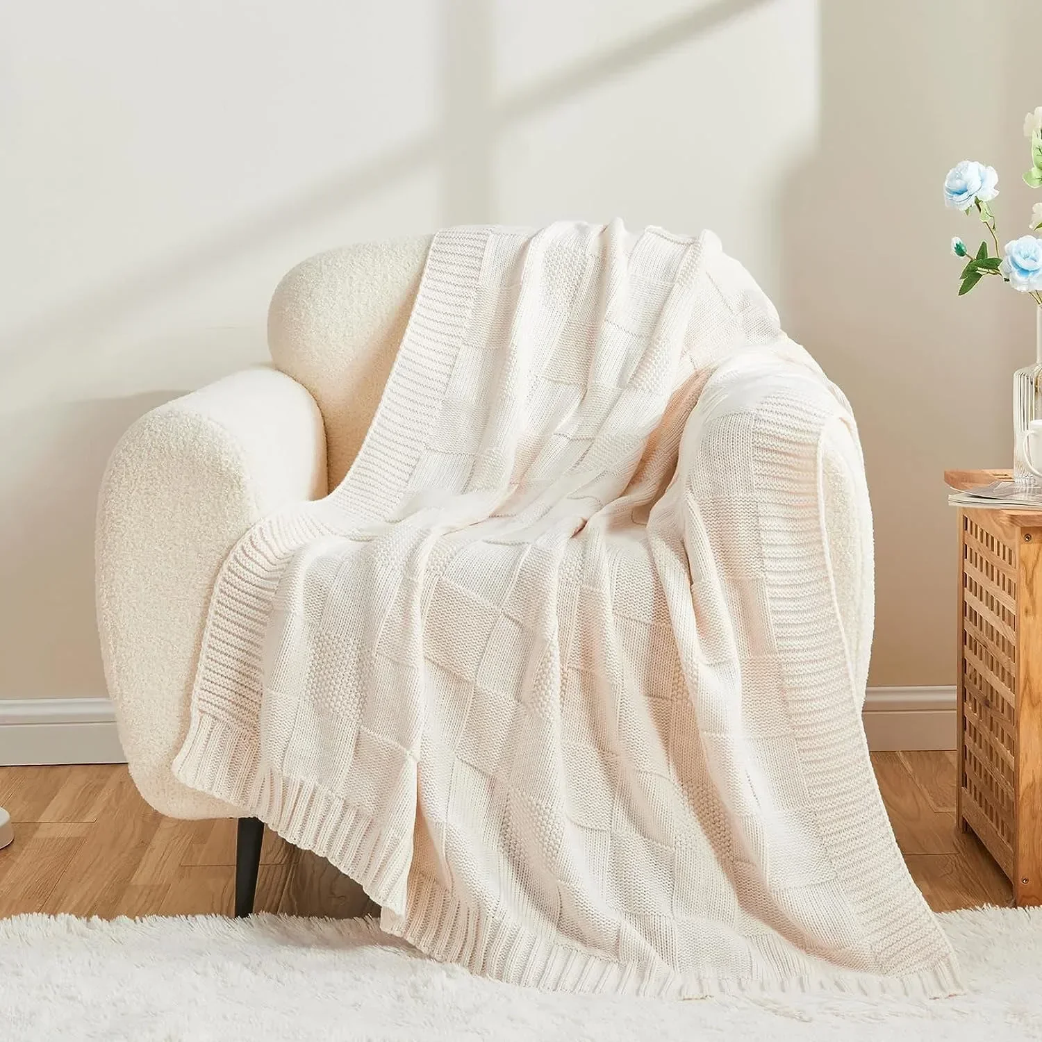 Ellis Checked Knit Blanket - Image 6