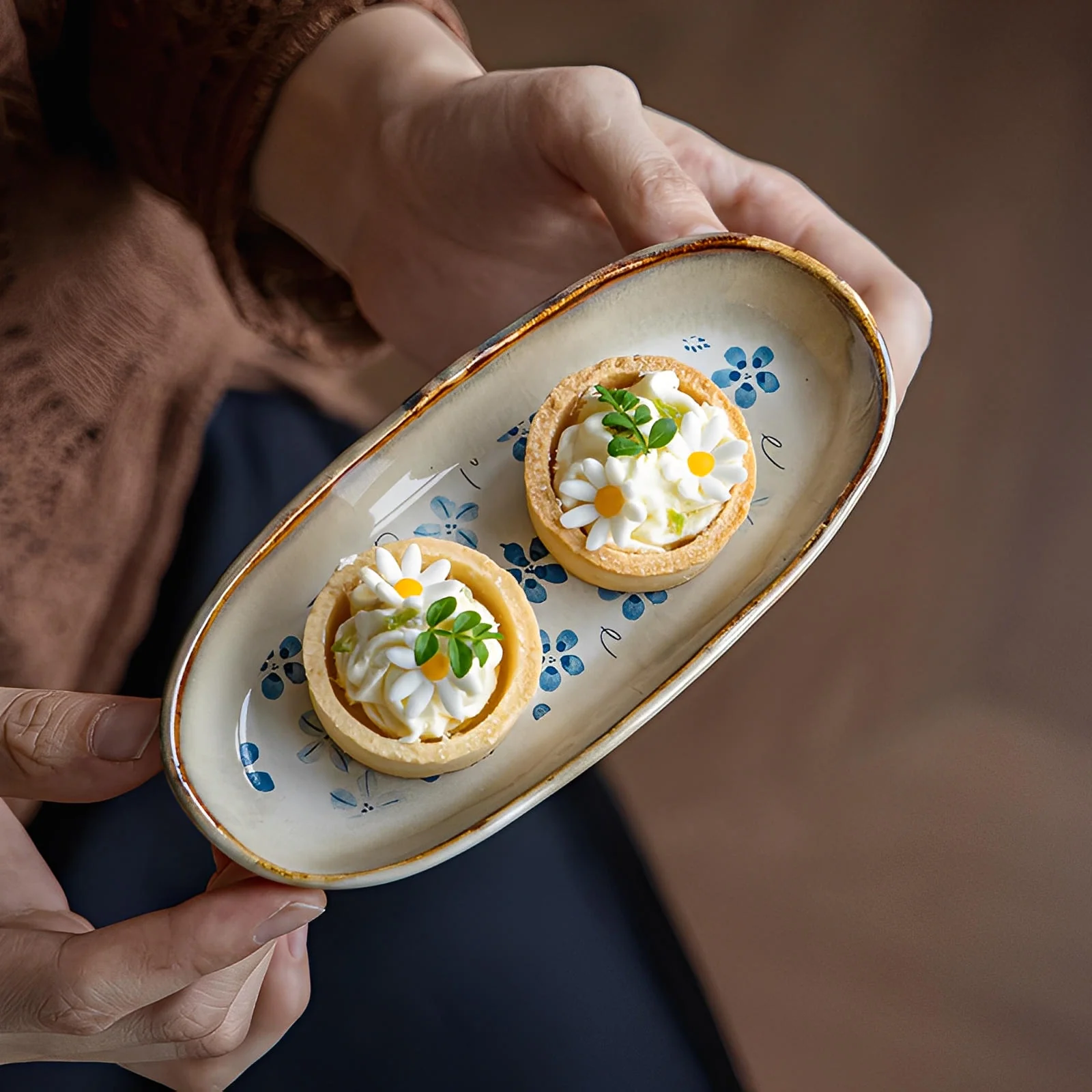 Hana Floral Oval Dish - Image 2