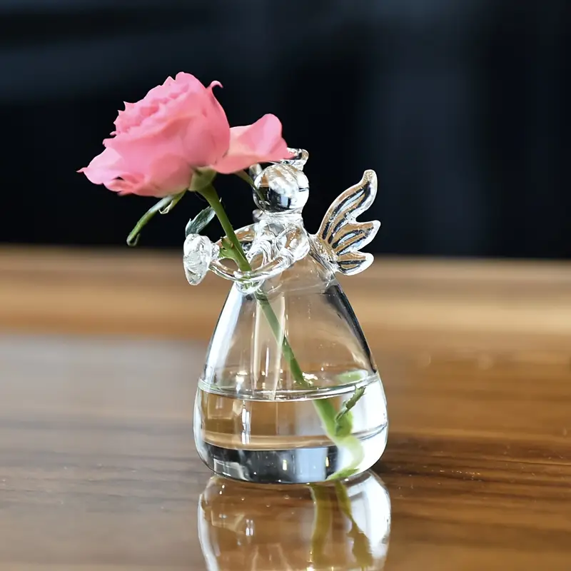 Isla Angel Bloom Vase