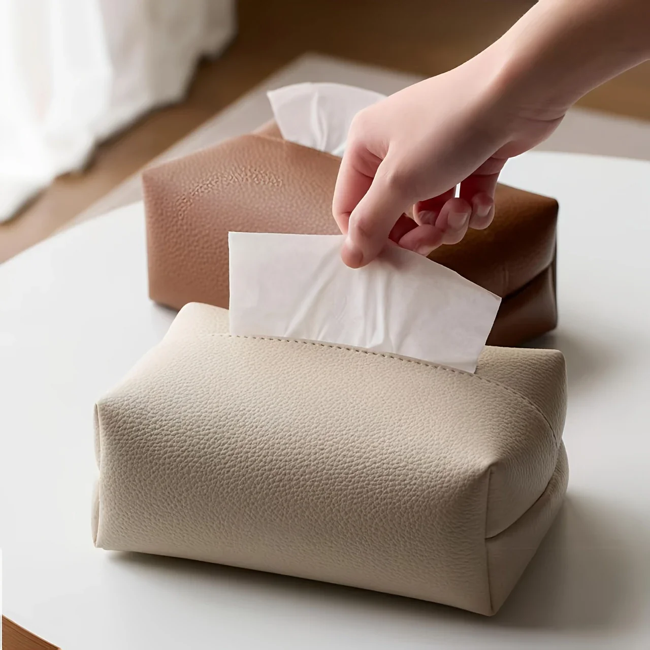 Lennox Pebbled Tissue Pouch - Image 6