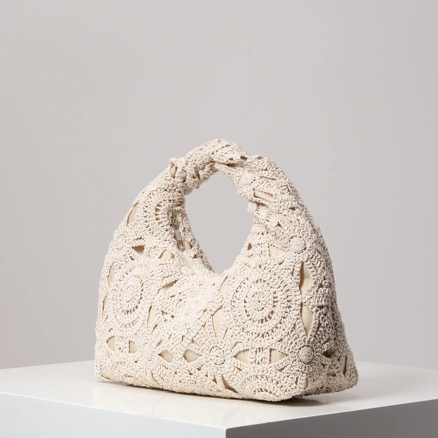 Lora Handwoven Floral Bag - Image 3