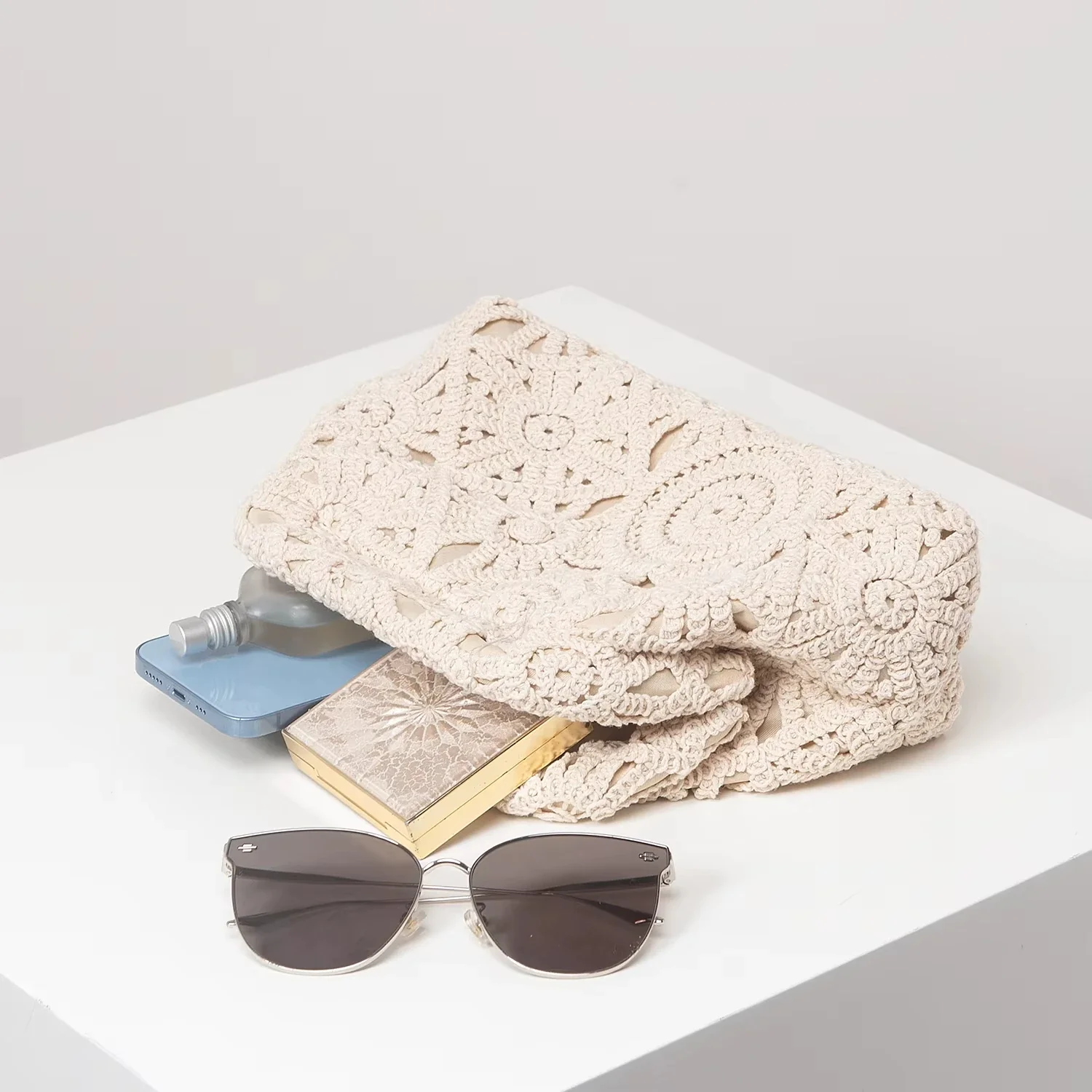 Lora Handwoven Floral Pouch - Image 5