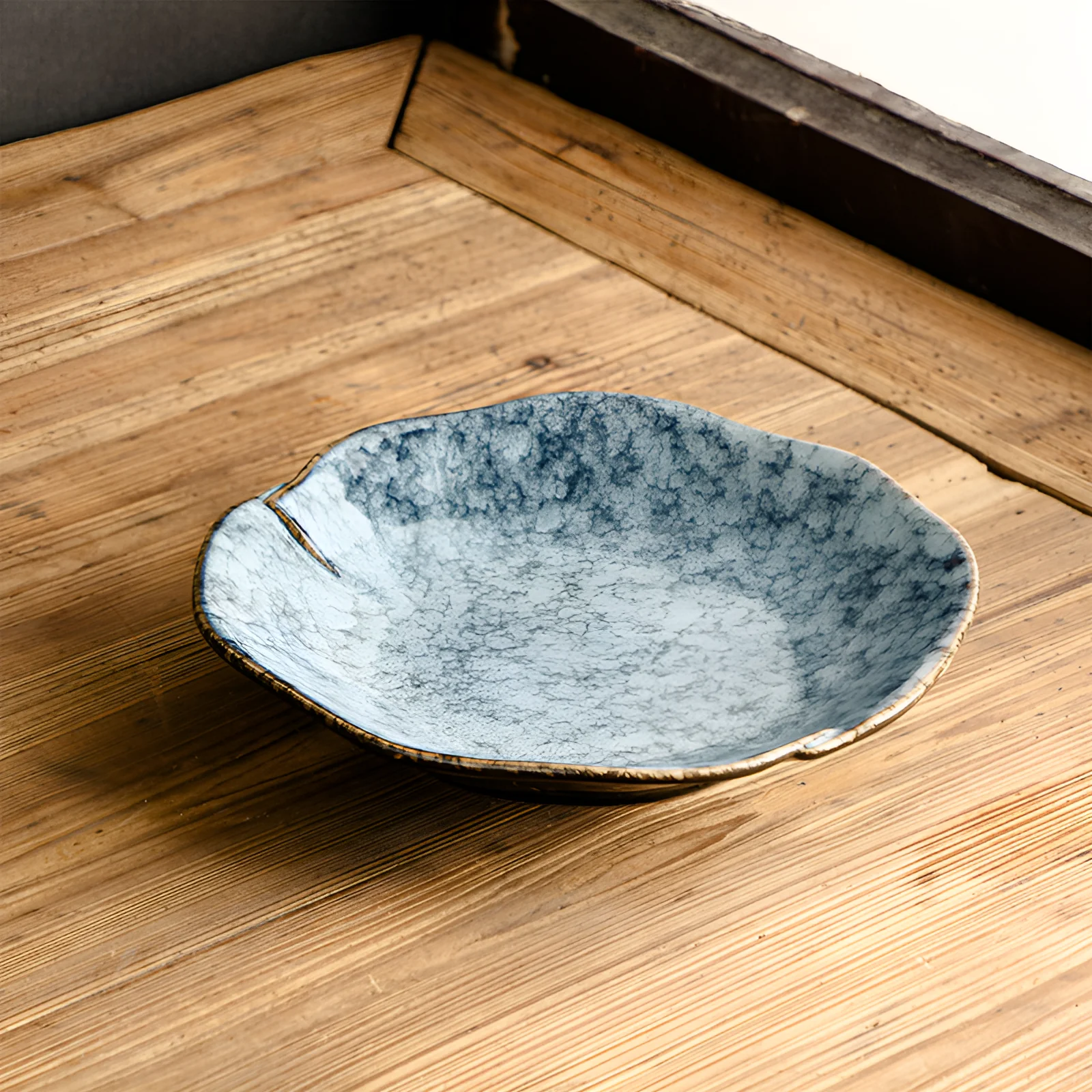 Maru Folded Ceramic Plates - Image 4