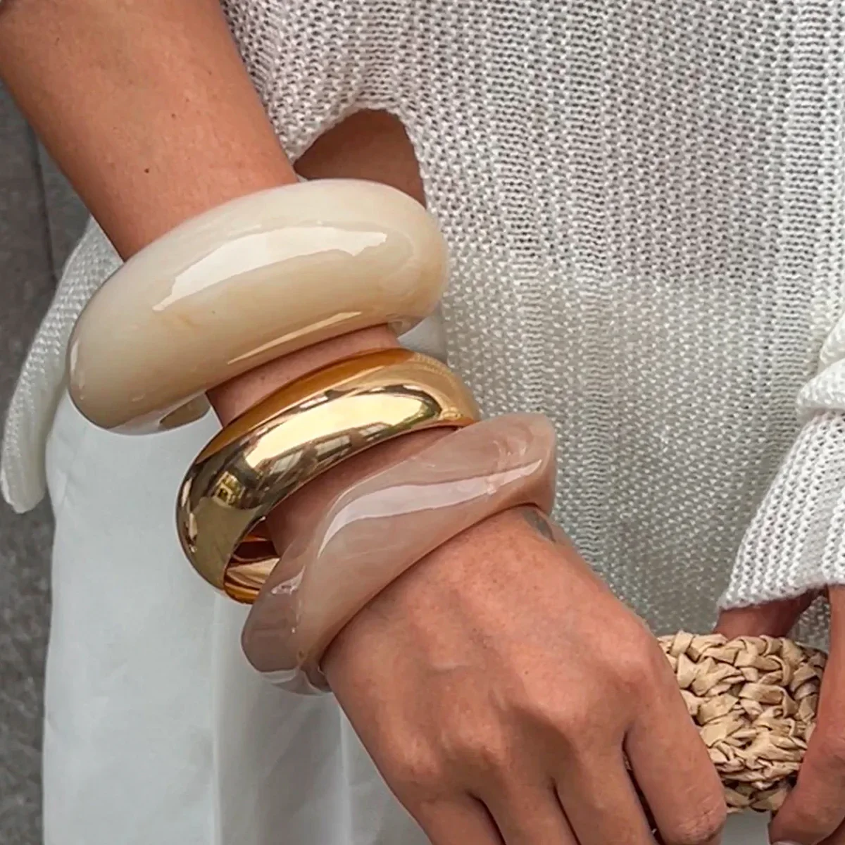Nooré Sculpted Curve Bangles - Image 2