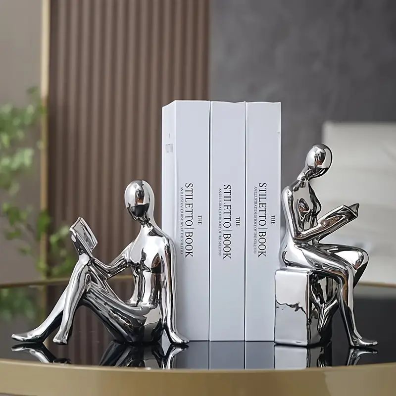 Nova Scholar Figurines - Image 5