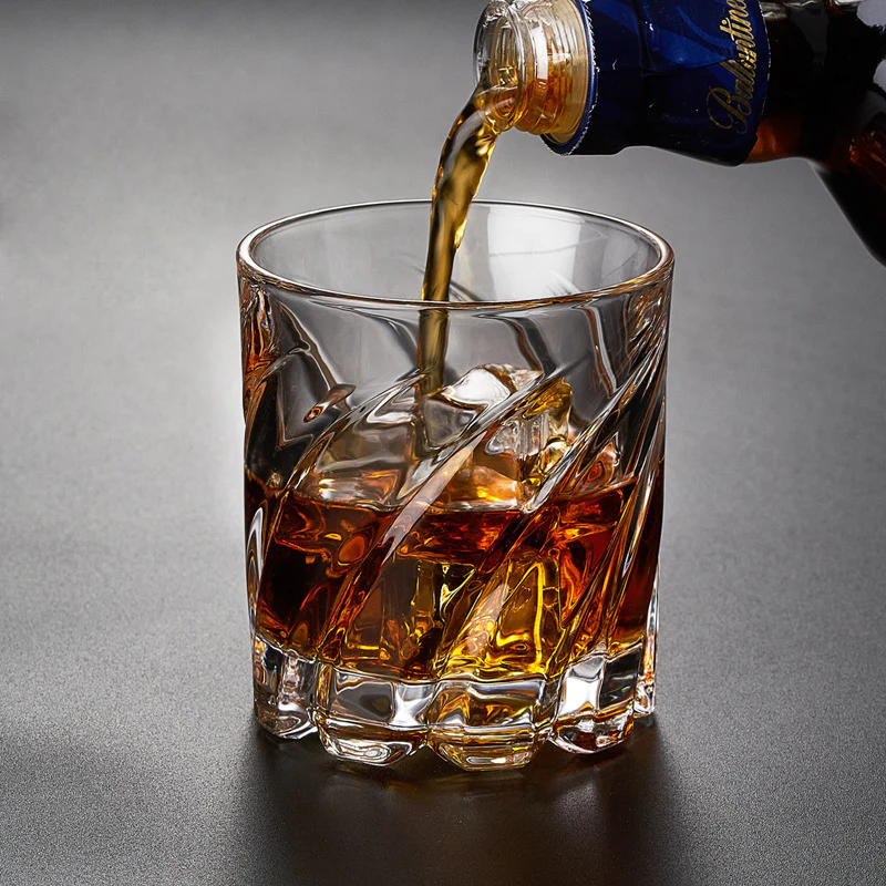 Vera Swirl Whiskey Glass - Image 4
