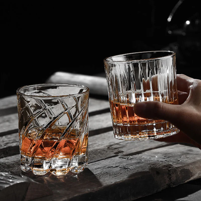 Vera Swirl Whiskey Glass - Image 7