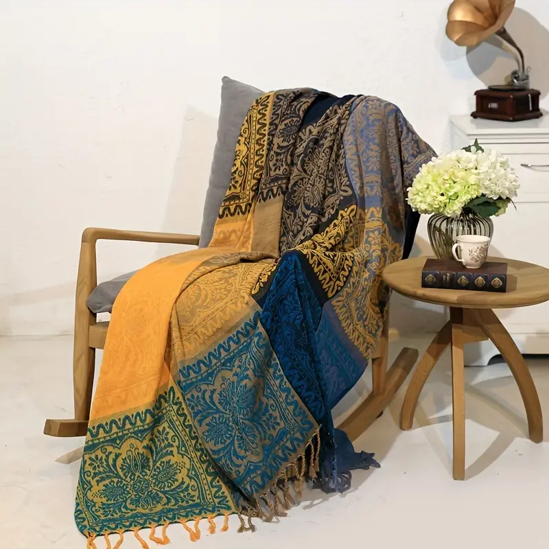 Vintage Patchwork Throw Blanket - Image 5
